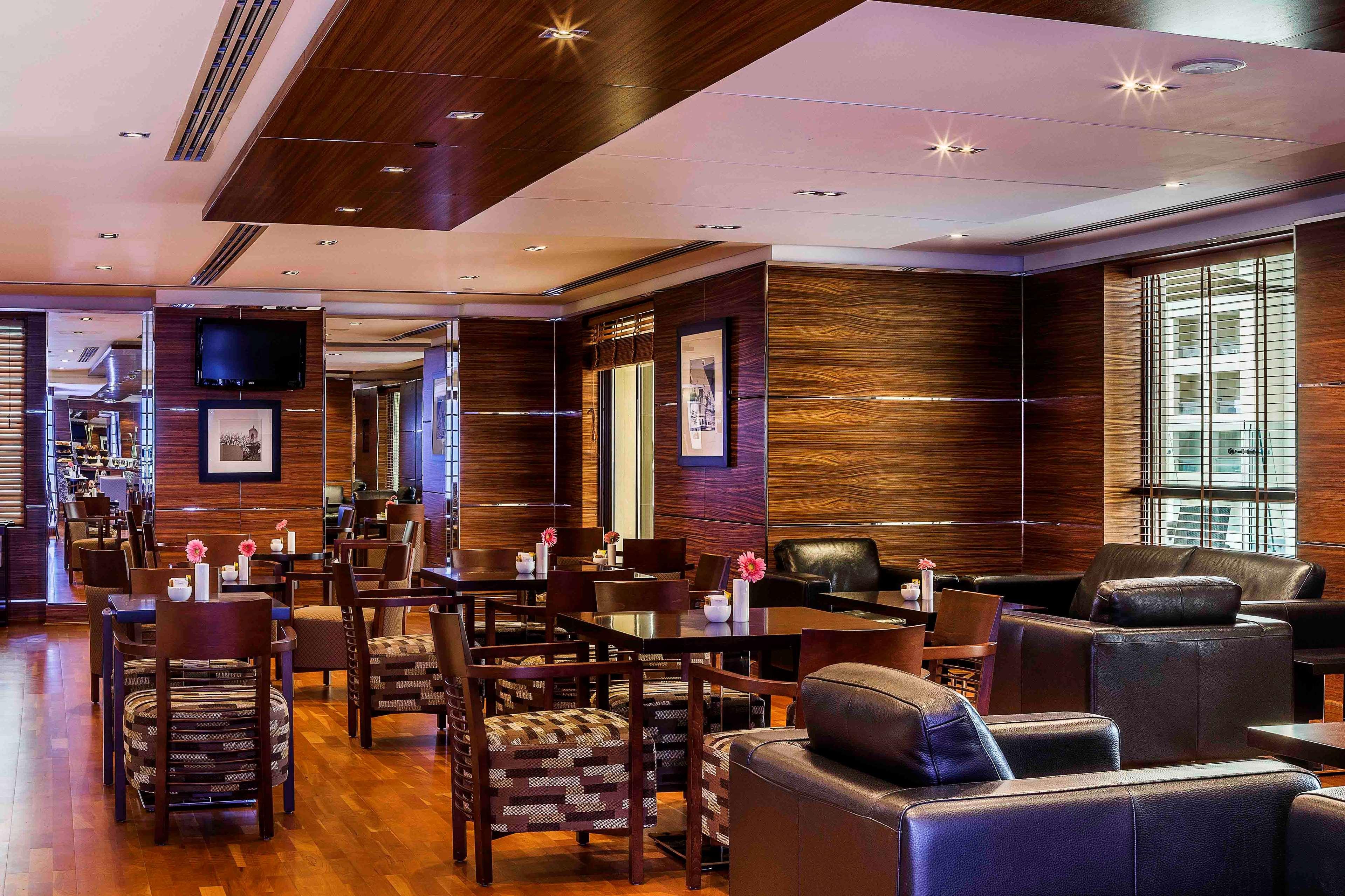 Hilton Dubai The Walk Hotel Bagian luar foto