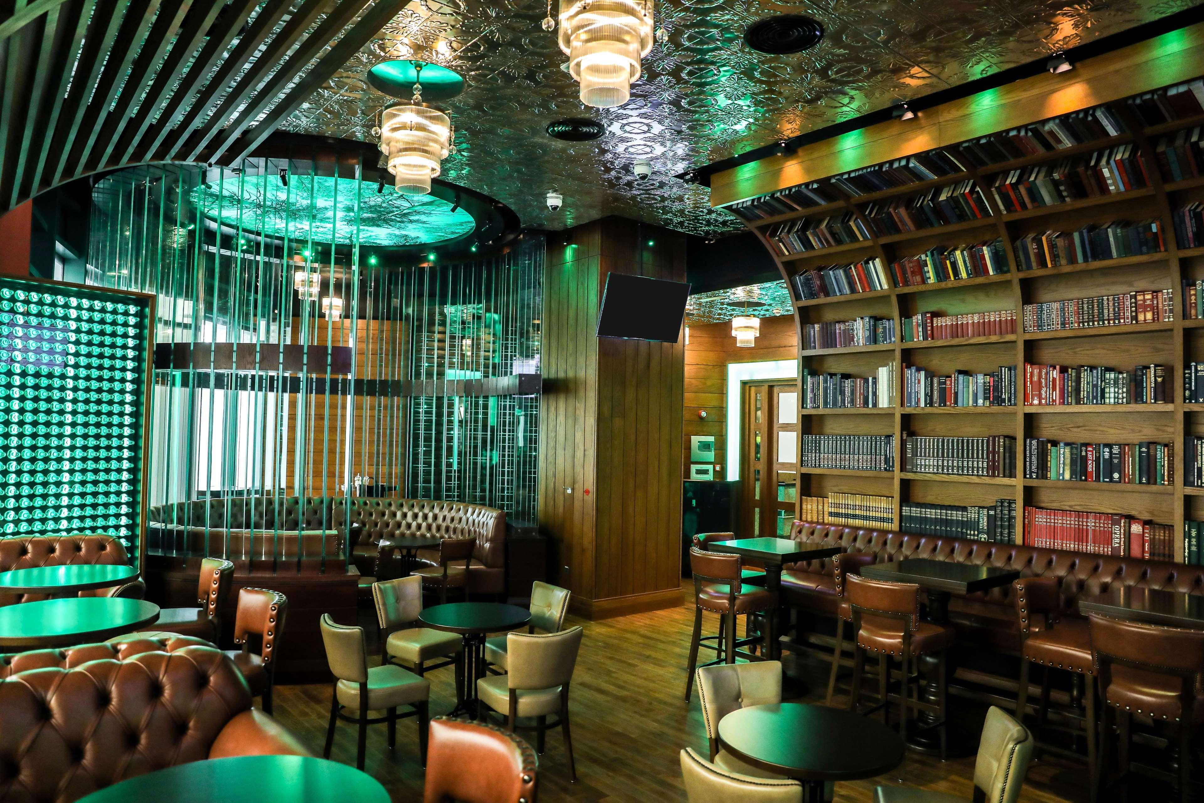 Hilton Dubai The Walk Hotel Bagian luar foto