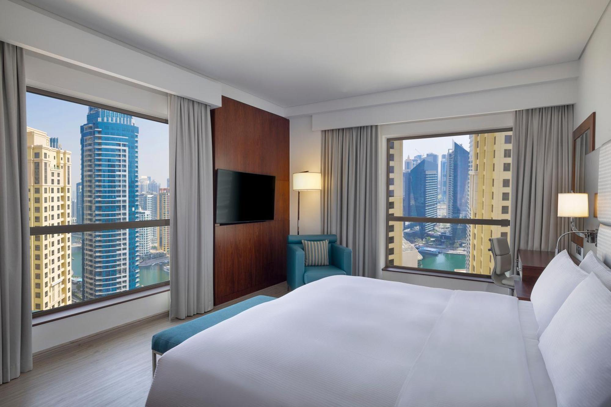 Hilton Dubai The Walk Hotel Bagian luar foto