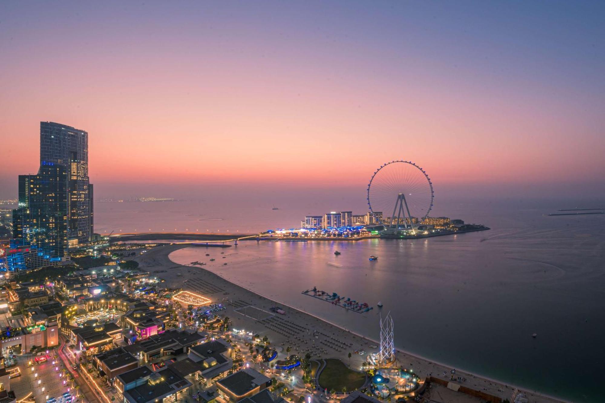 Hilton Dubai The Walk Hotel Bagian luar foto