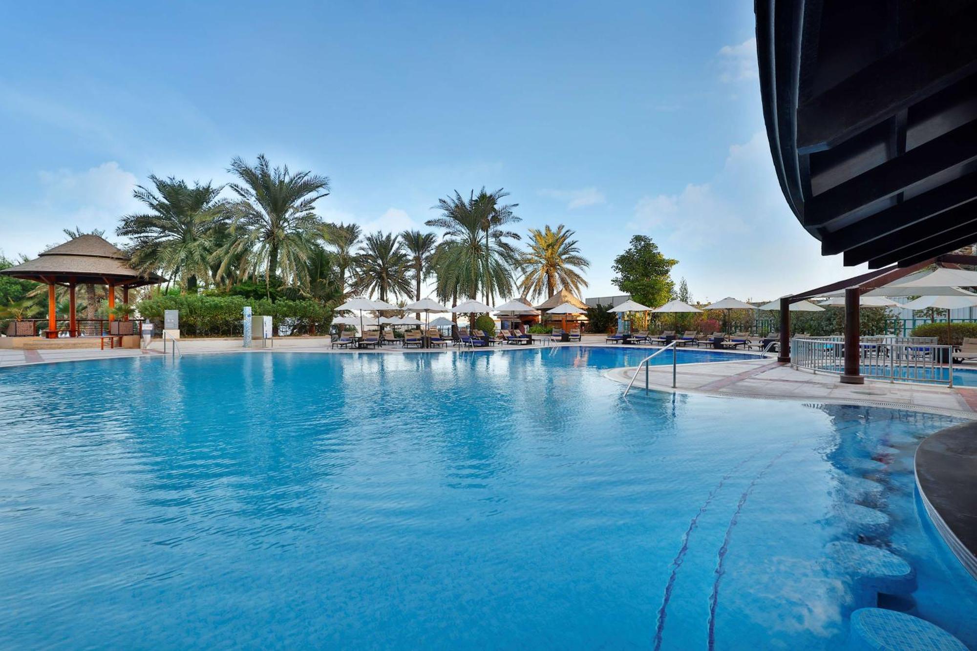 Hilton Dubai The Walk Hotel Bagian luar foto